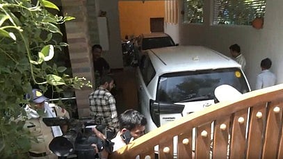 CBI officials at Giribala Singh’s residence in Bhopal