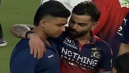 Vaibhav has a word of encouragement from Virat Kohli