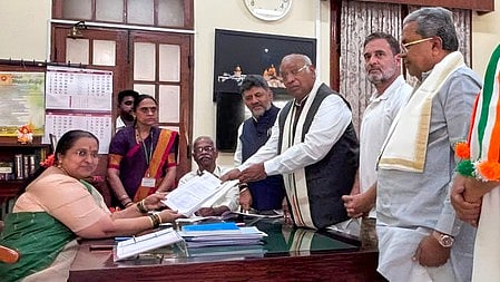 Congress president Mallikarjun Kharge filing his nomination papers