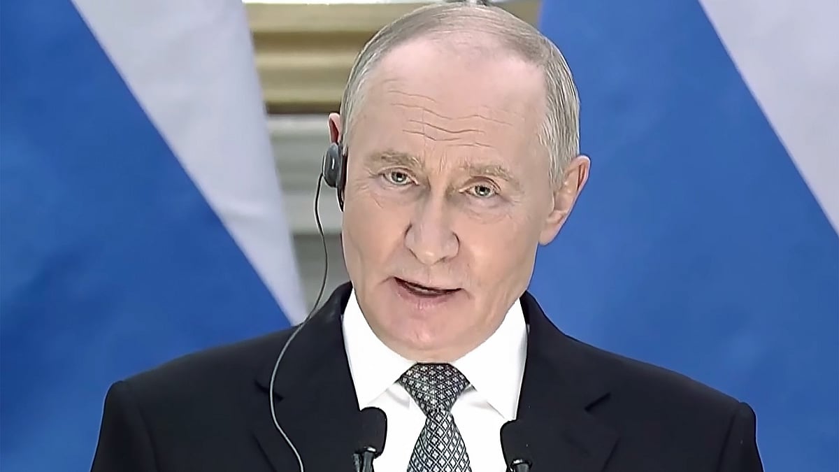 Vladimir Putin addresses a press meet.
