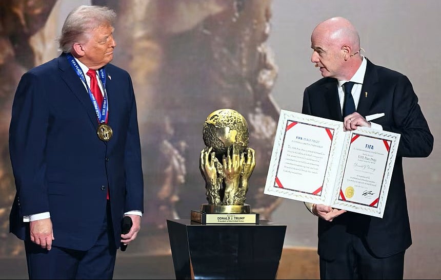 Gianni Infantino honoured Donald Trump with a new peace prize at the World Cup draw