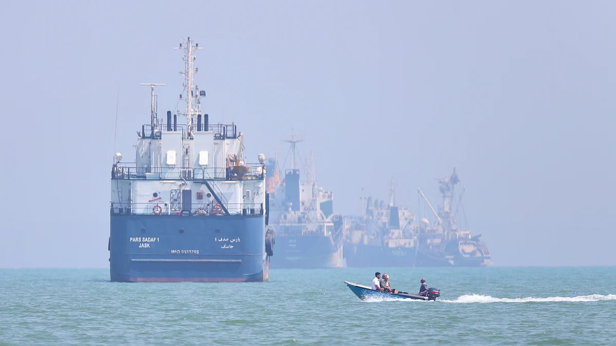 Anchored vessels in the Strait of Hormuz off Bandar Abbas, 11 June