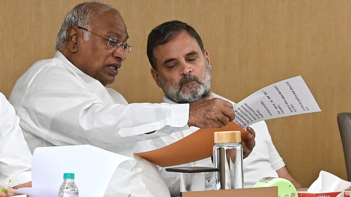 Congress President Mallikarjun Kharge chairs along with Party leaders Rahul Gandhi