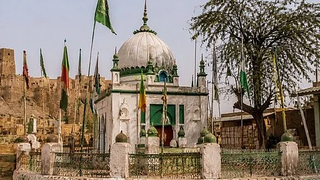The Mehmood Shah Peer Jilani shrine