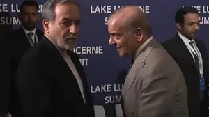 Iranian foreign minister Abbas Araghchi and the Pakistan Prime Minister Shehbaz Sharif