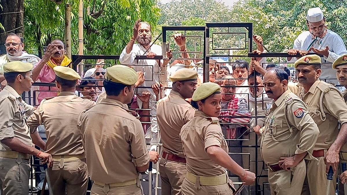 Congress workers protest over alleged Ram Temple donation embezzlement in Ayodhya.