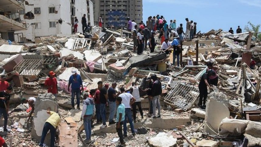 Venezuela quake death toll climbs to 1,430 as aftershocks hamper rescue efforts