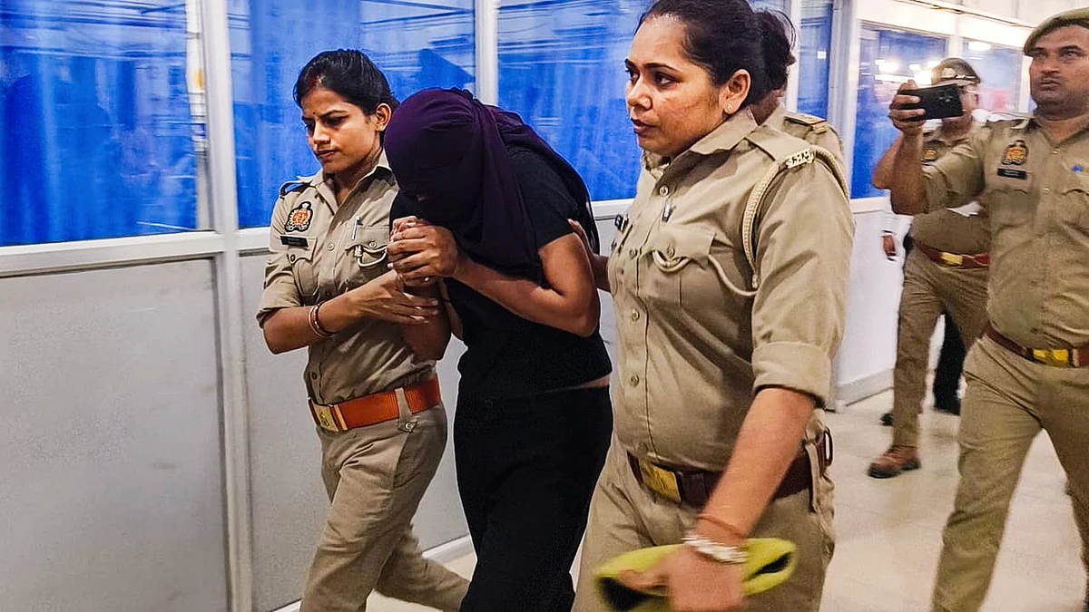 Sonam Raghuvanshi being brought to hospital for medical examination on 9 June, 2025