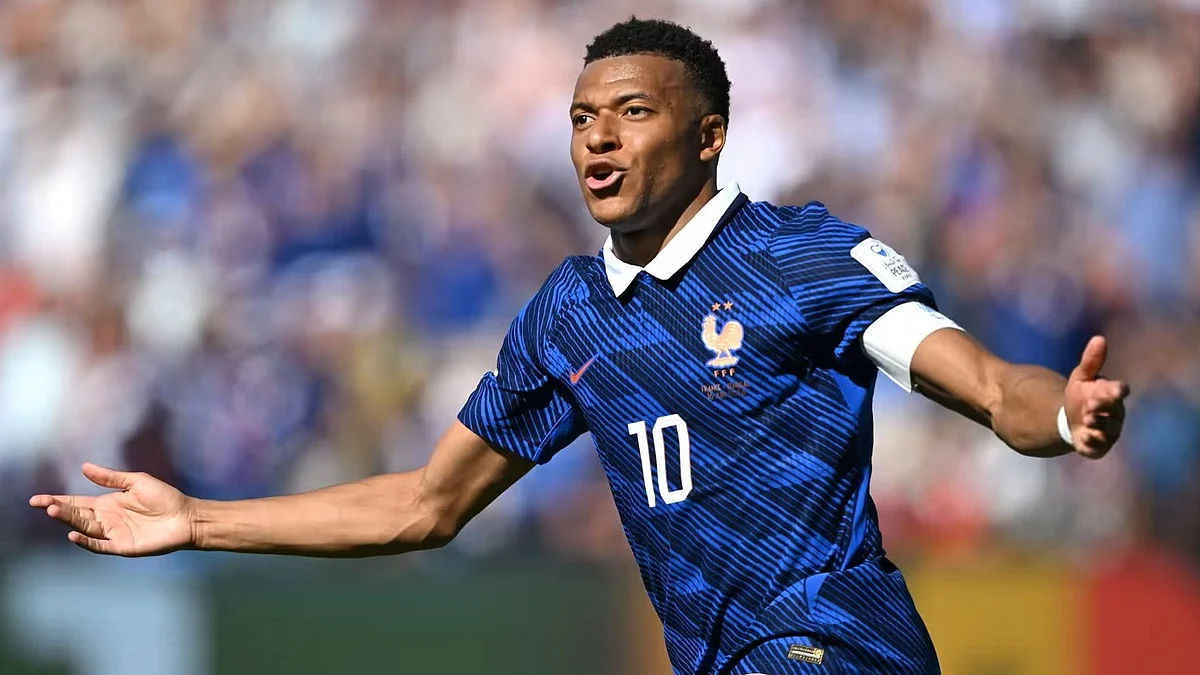 Kylian Mbappe: Giving Leo Messi a hot chase in Golden Boots race