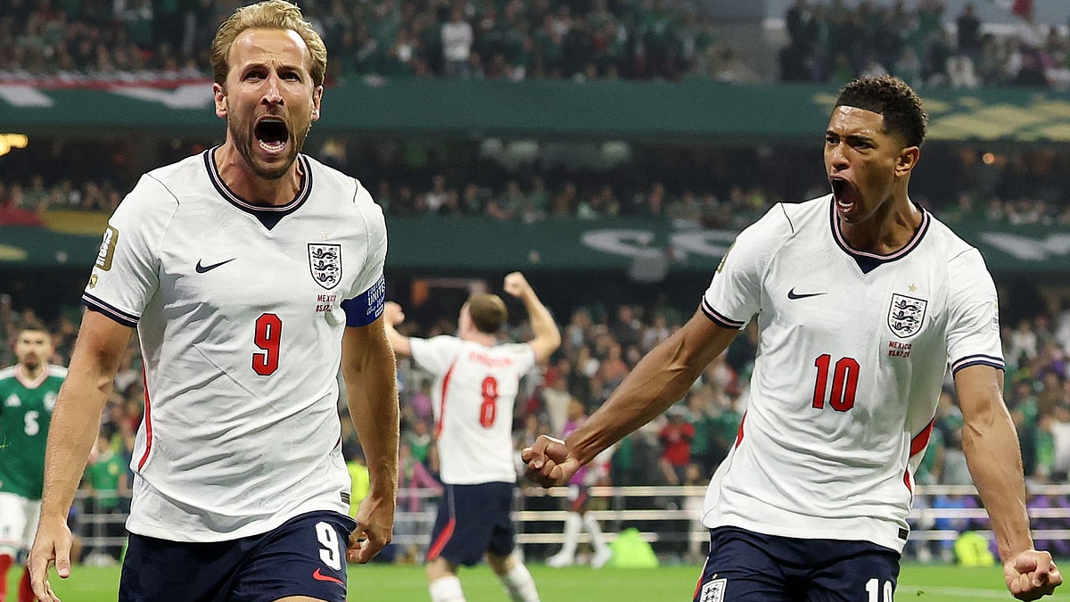 England players celebrate after defeating Mexico to reach the World Cup quarterfinals.