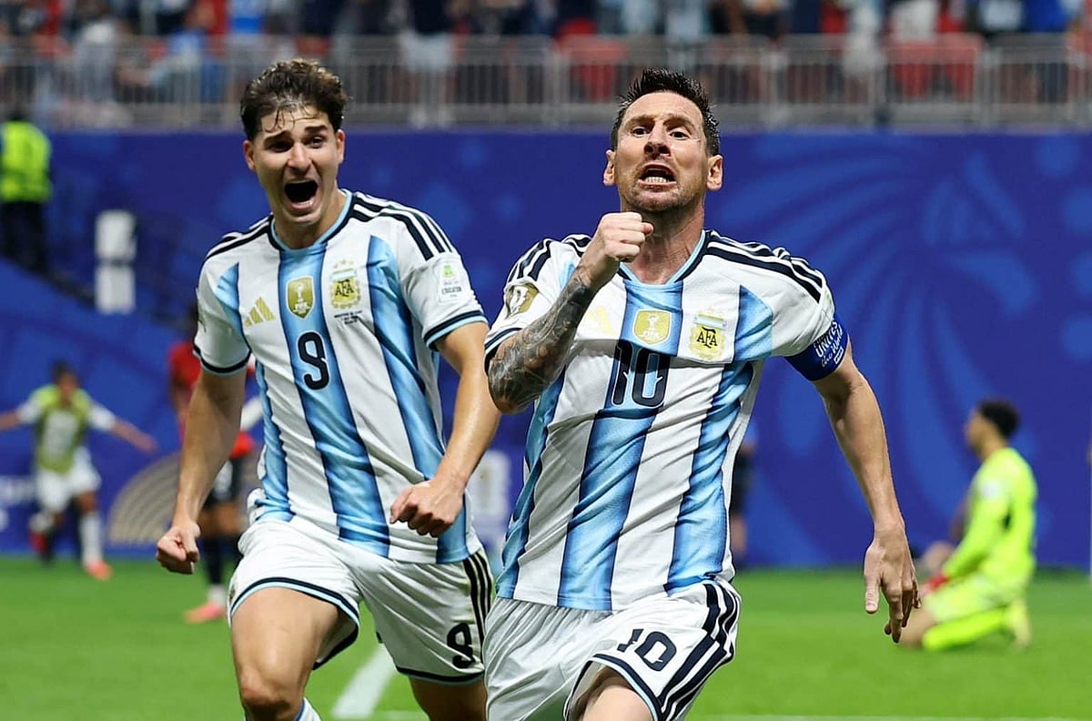 2-2: Leo Messi exults after bringing Argentina back in the game