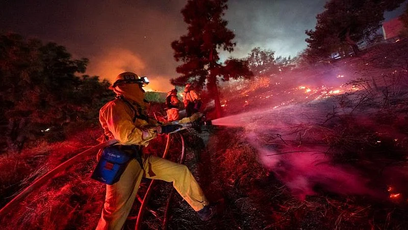 Southern California wildfire rages through heat wave as evacuations ordered