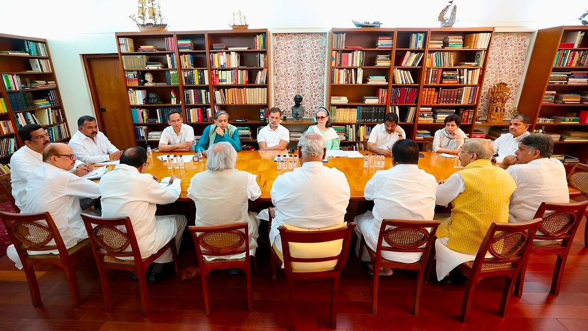 Senior leaders at the Congress Parliamentary strategy group meeting on 16 July
