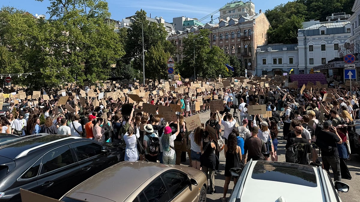 Protests erupt across Ukraine over Zelenskyy's dismissal of defence minister