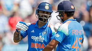 Virat Kohli & Rohit Kohli continue to hold the audience in thrall