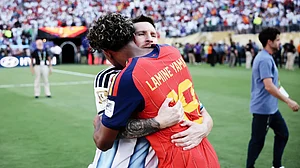 Passing of a mantle? Messi and Yamal after the final