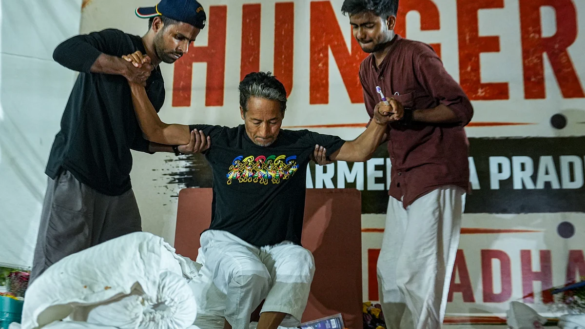Sonam Wangchuk being assisted by supporters during a protest at Jantar Mantar on 17 July.