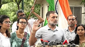 Rahul Gandhi with the students who were on a hunger strike