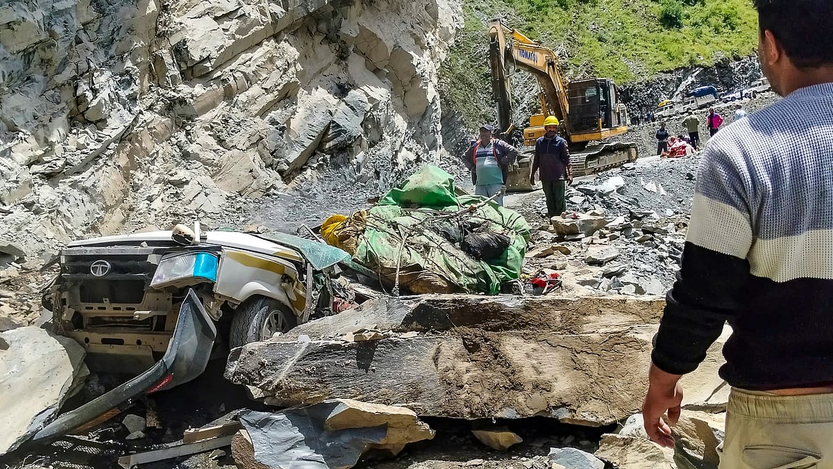 Heavy rain batters Himachal; 134 roads shut as IMD issues fresh orange alert