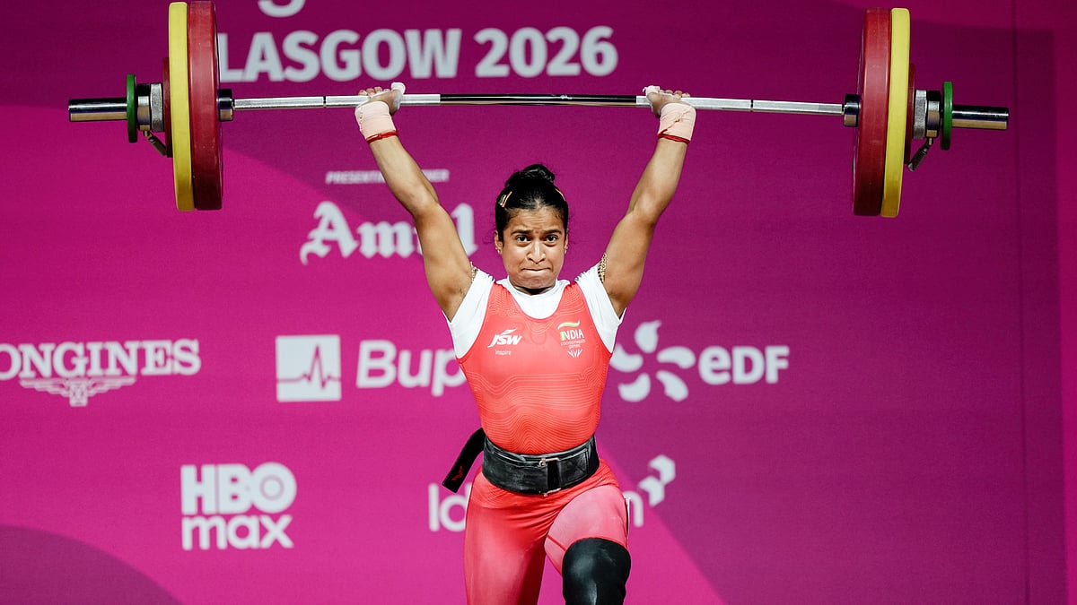 Gyaneshwari Yadav in the women's 53kg weightlifting final in Glasgow, 27 July