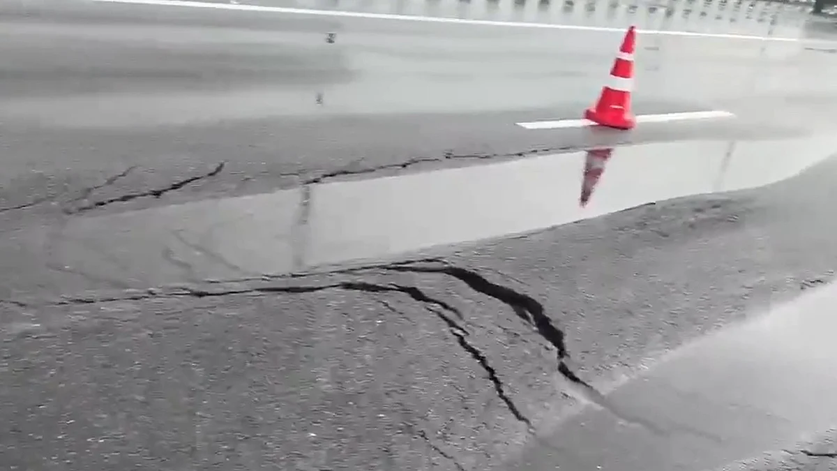 Video screen grab of one of the damaged sections of the expressway 