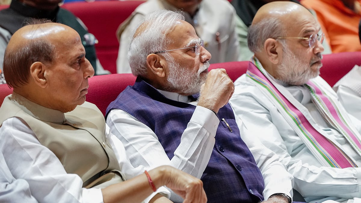 PM Narendra Modi with Amit Shah and Rajnath Singh at the NDA Parliamentary meeting, 28 July