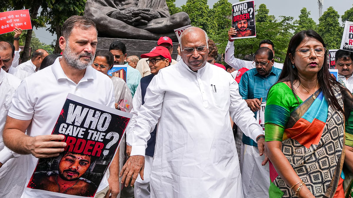 Rahul Gandhi, Mallikarjun Kharge and Opposition MPs protest during Parliament's Monsoon Session.