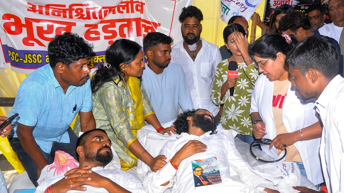 Jharkhand Loktantrik Krantikari Morcha member Devendra Nath Mahto during an indefinite hunger strike.