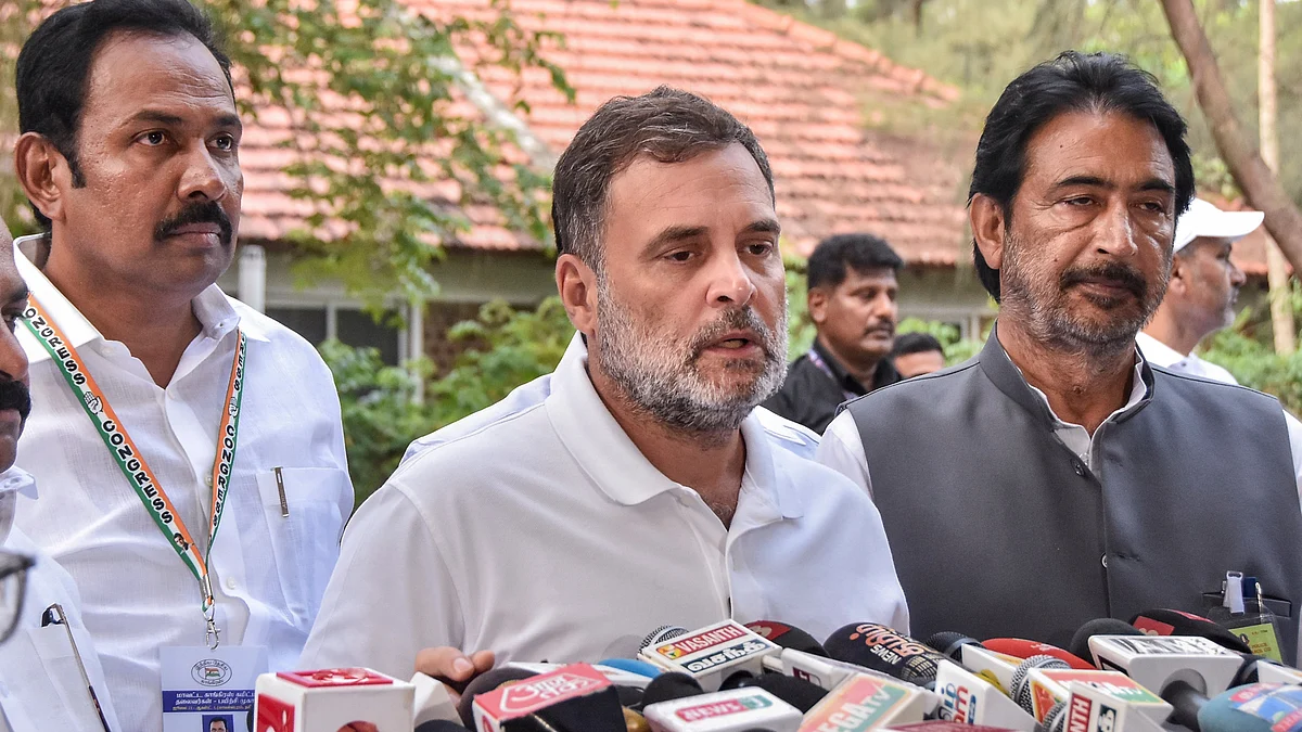 Rahul Gandhi addresses media in Tamil Nadu’s Chengalpattu district.