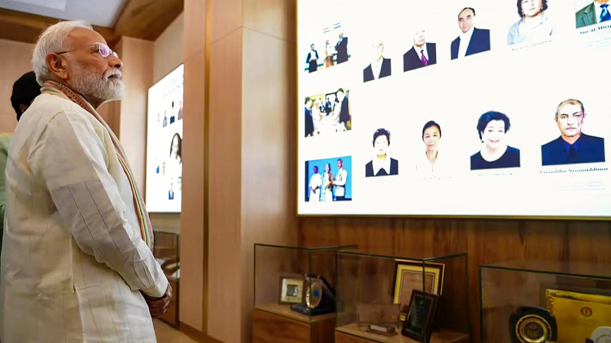 PM Narendra Modi at the Mahatma Gandhi Centre in Tashkent
