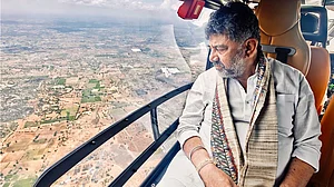 CM D.K. Shivakumar on an aerial survey of drought-affected areas in Bagalkote, Vijayanagara and Ballari