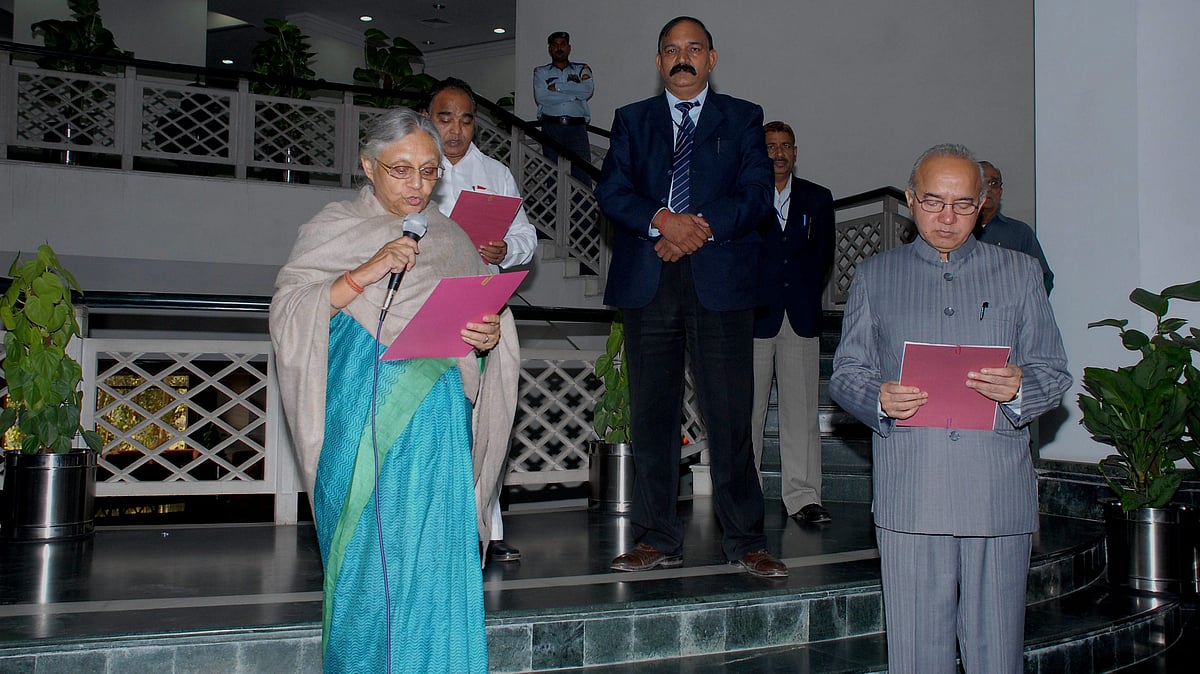Rakesh during his oath-taking ceremony with then Delhi CM Sheila Dikshit on 19 November 2010.