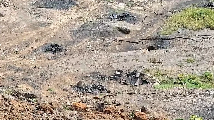 The illegal coal mine in Dhanbad.