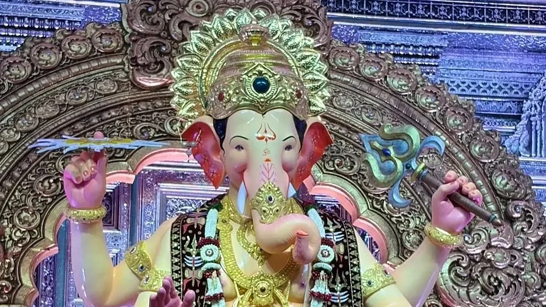 Lalbaug Cha Raja in Mumbai