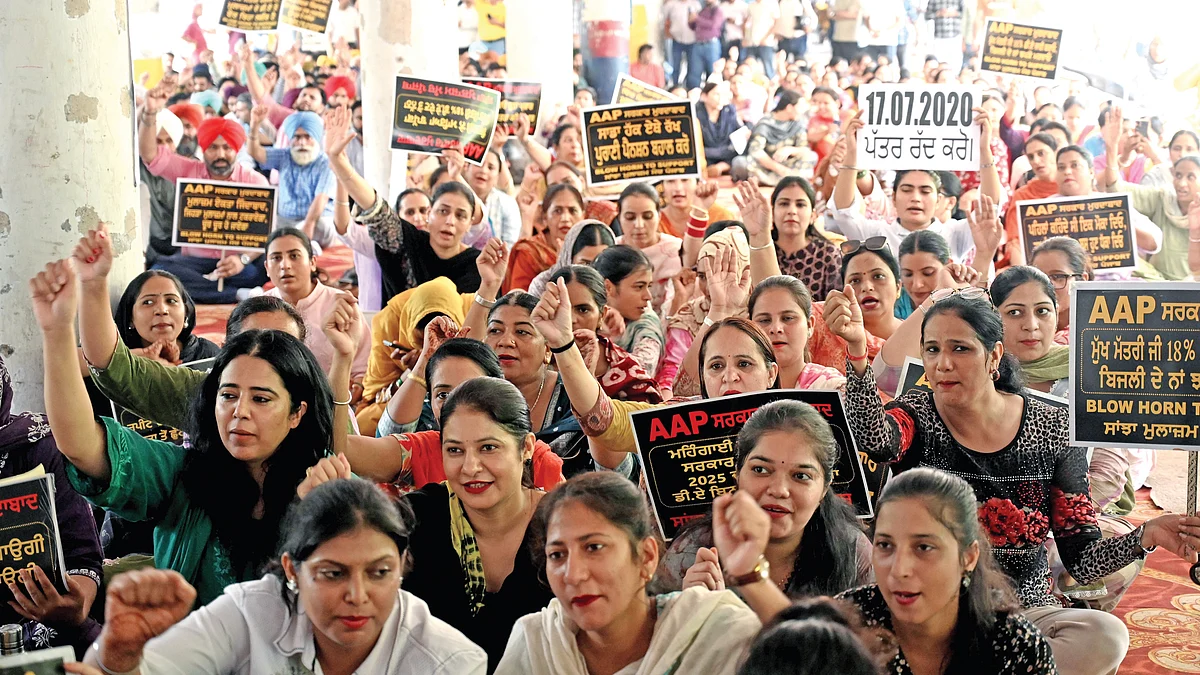 The govt seems to have money to woo women voters, but only excuses when it comes to DA arrears