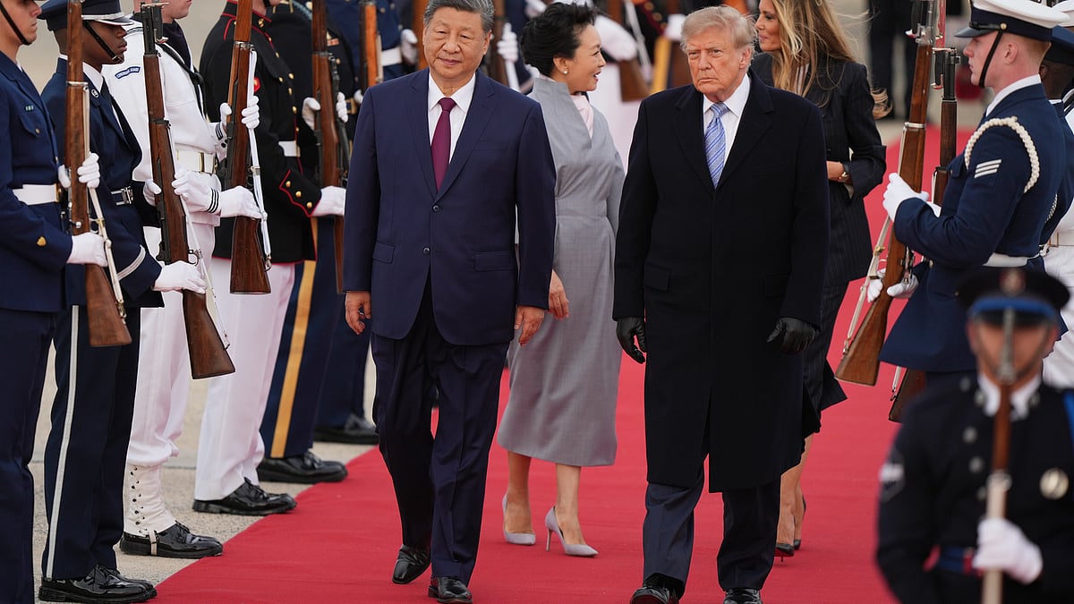 Donald Trump with Xi Jinping at Joint Base Andrews, Md.