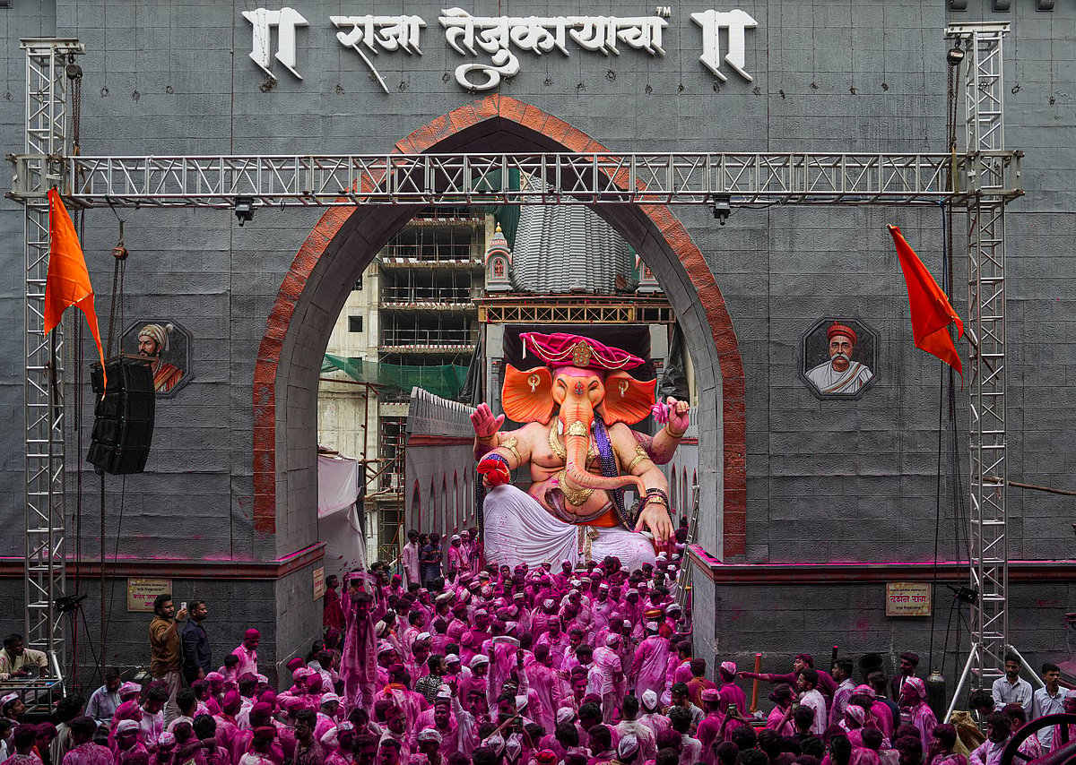 Ganesh immersion processions begin across Mumbai on Anant Chaturdashi