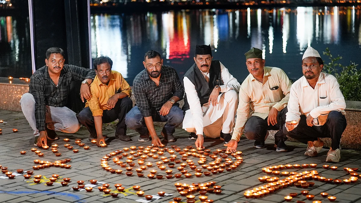 'Diyas' to mark Narendra Modi's birthday in Raipur, Chhattisgarh