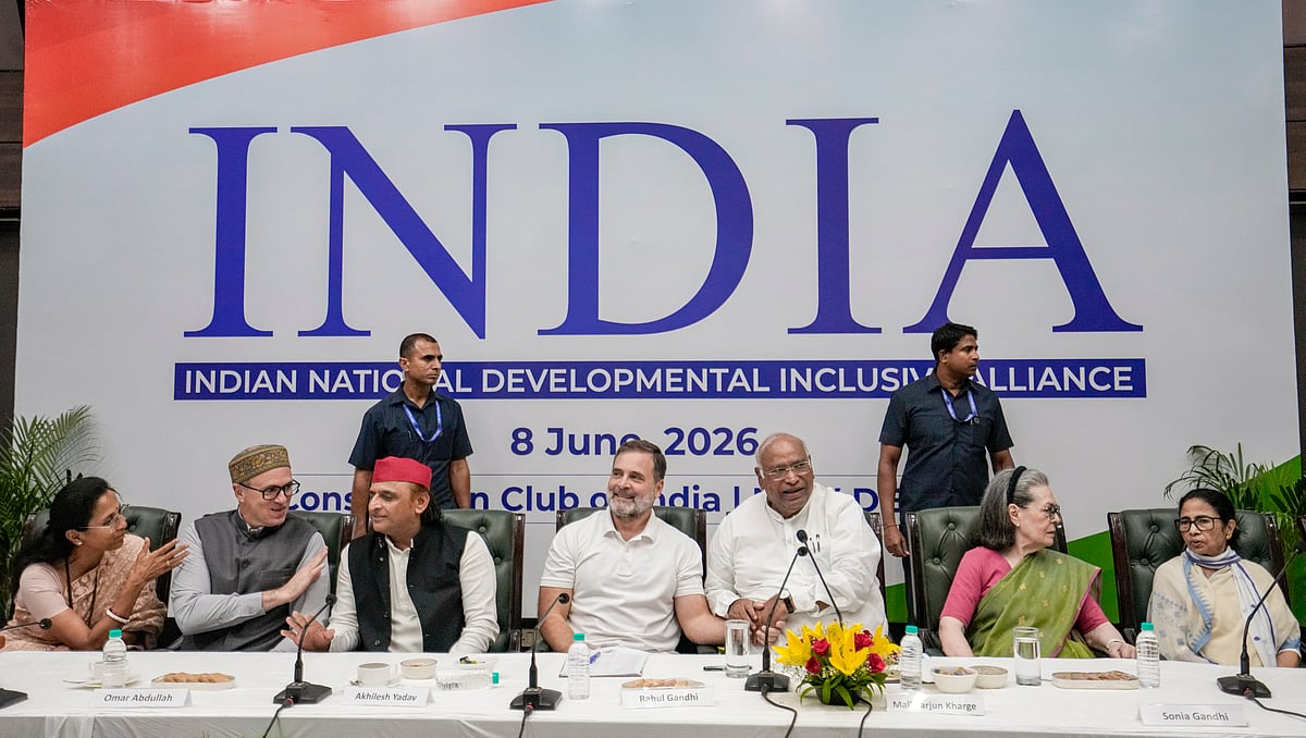 File image of the INDIA block meeting
