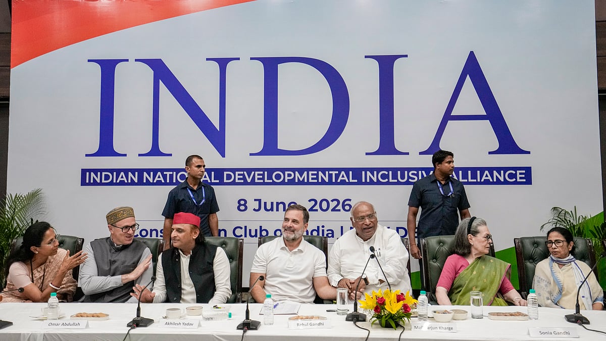 File image of the INDIA block meeting