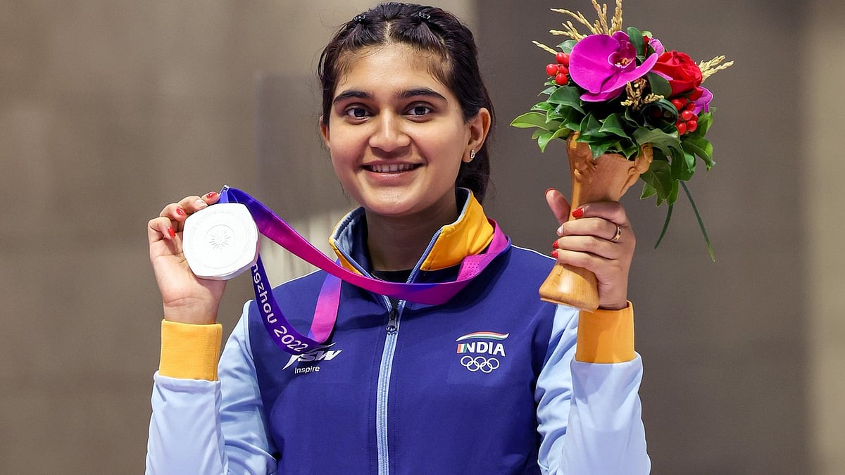 Silver medallist Indian shooter Esha Singh during the presentation ceremony in Hangzhou.