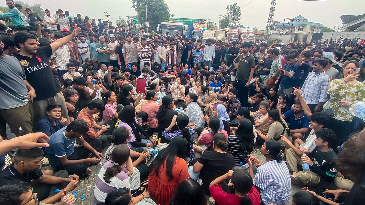 LPU students block Jalandhar-Phagwara highway.