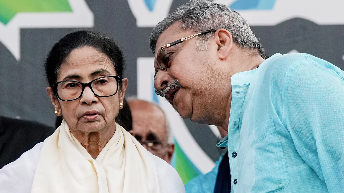 TMC supremo Mamata Banerjee and party MP and advocate Kalyan Banerjee