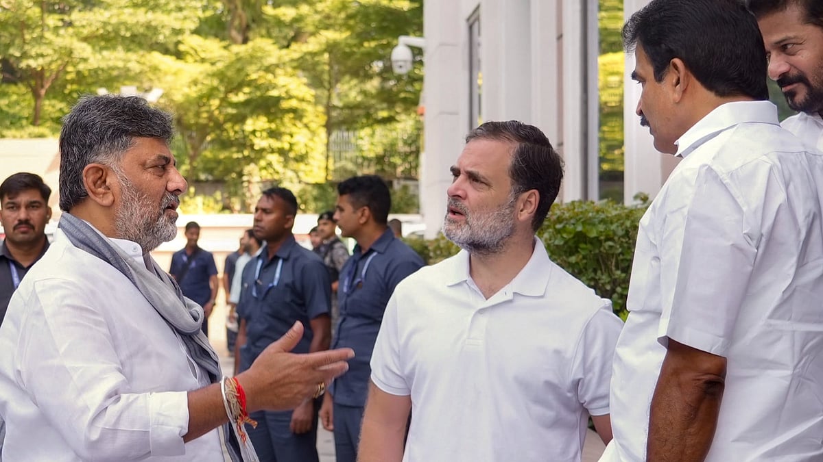 EVM, voters' list 'match-fixing' going on; Cong to fight on as party of 'resistance': Rahul