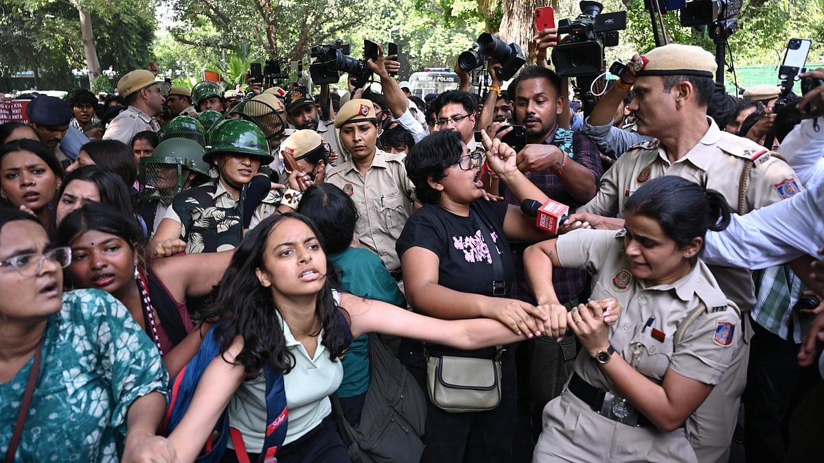 Over 700 detained during Delhi protest seeking Gyanesh Kumar's resignation