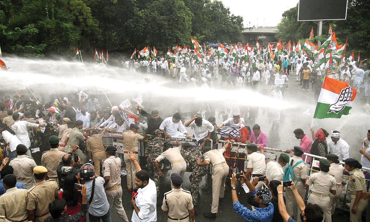 Anti-Gyanesh Kumar protests in Patna, Lucknow, and Delhi