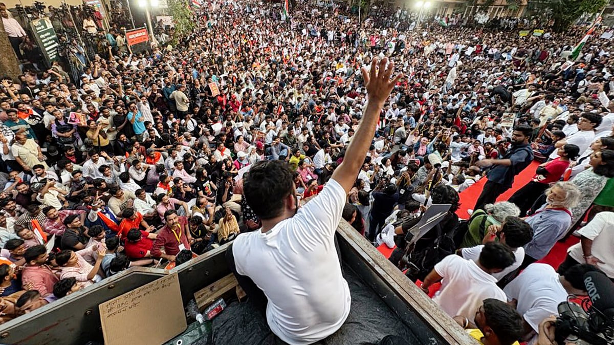 Abhijeet Dipke at the CJP protest in Shivaji Park, Mumbai