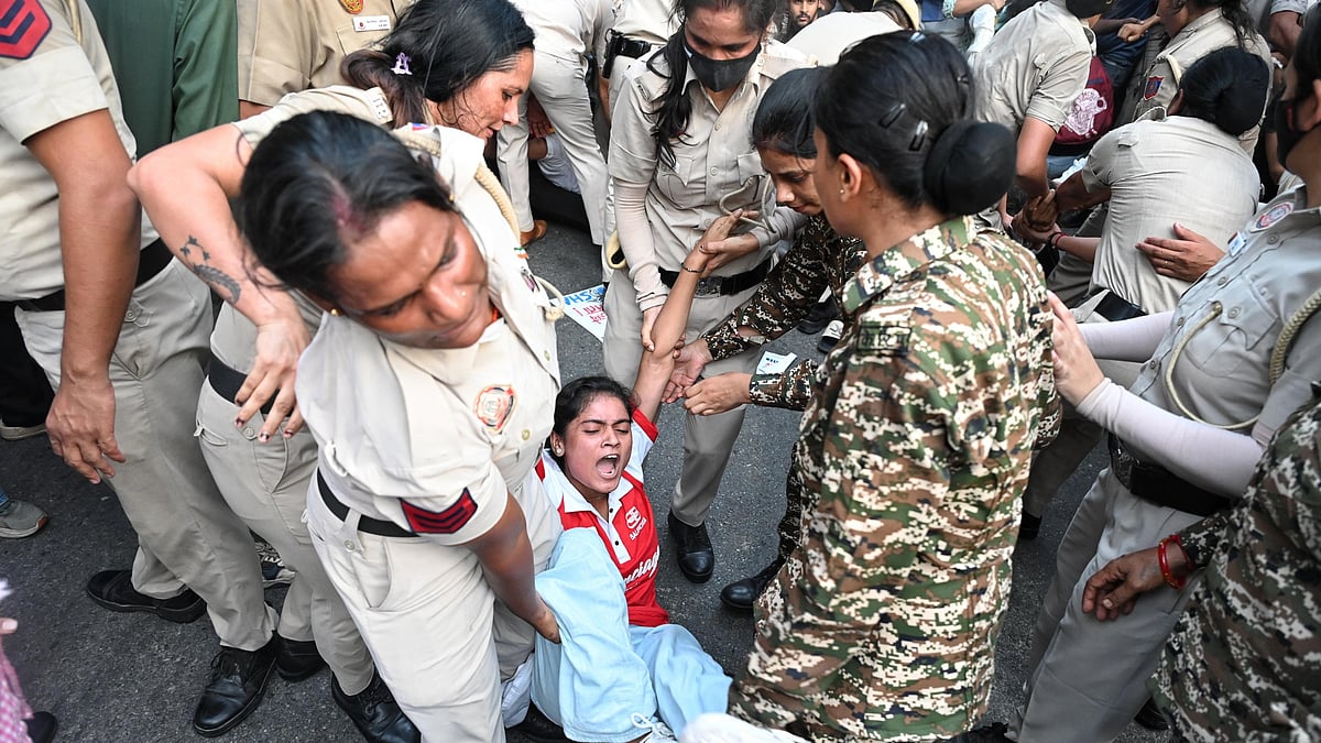 Delhi Police again faces allegations of groping and molesting women during protest.