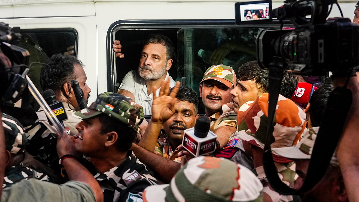 Rahul Gandhi after his detention near Shangri-La hotel, New Delhi, 7 Oct
