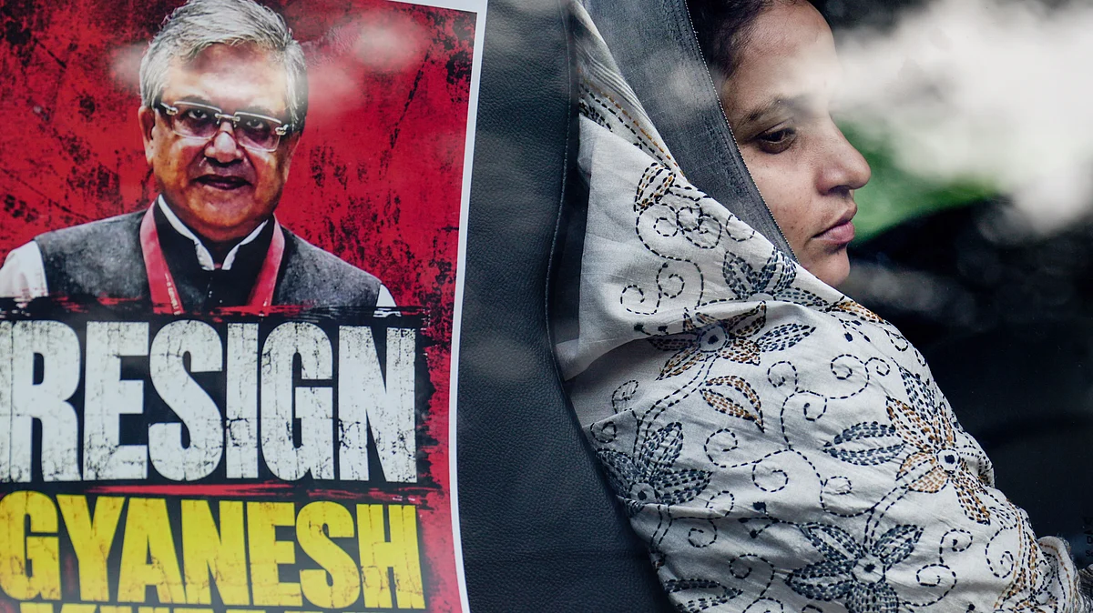 An INDIA bloc alliance member on a bus to Jantar Mantar for a protest against Gyanesh Kumar, 7 Oct